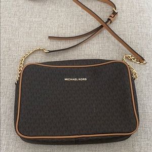 Michael Kors crossbody bag